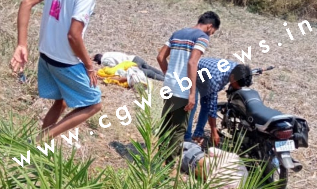 जांजगीर चाम्पा - दो बाईक की सीधी टक्कर में एक महिला सहित तीन लोगों की मौत