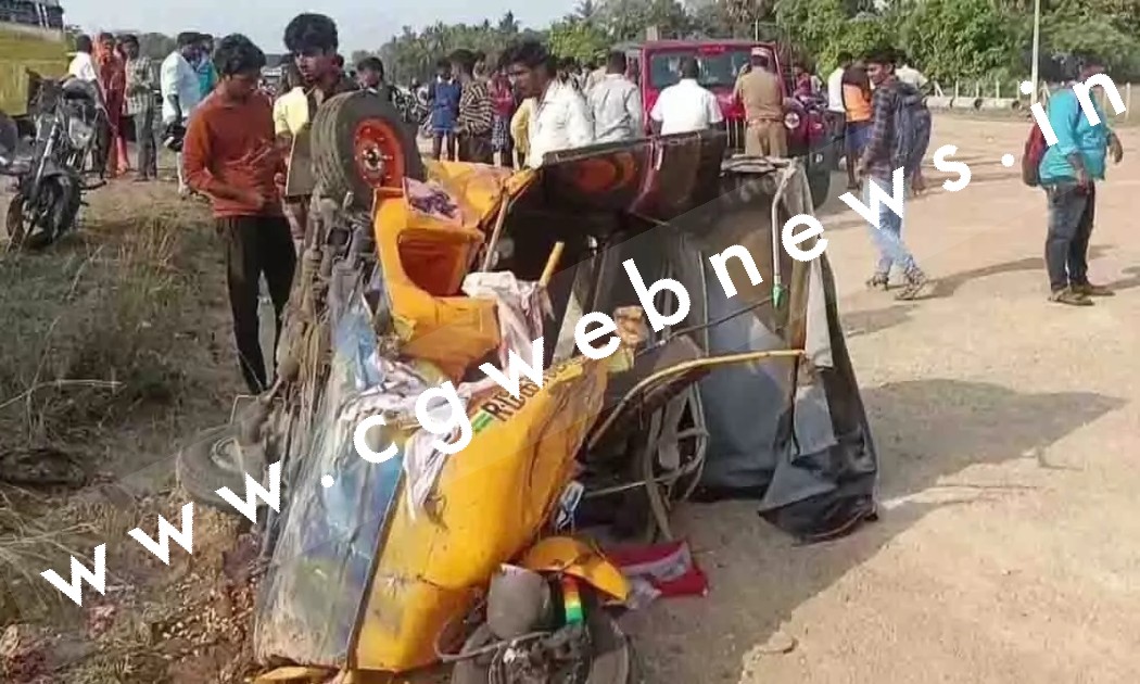 तेज रफ्तार बस ने ऑटो को मारी टक्कर , हादसे में दो बच्चो सहित 06 लोगो की मौत