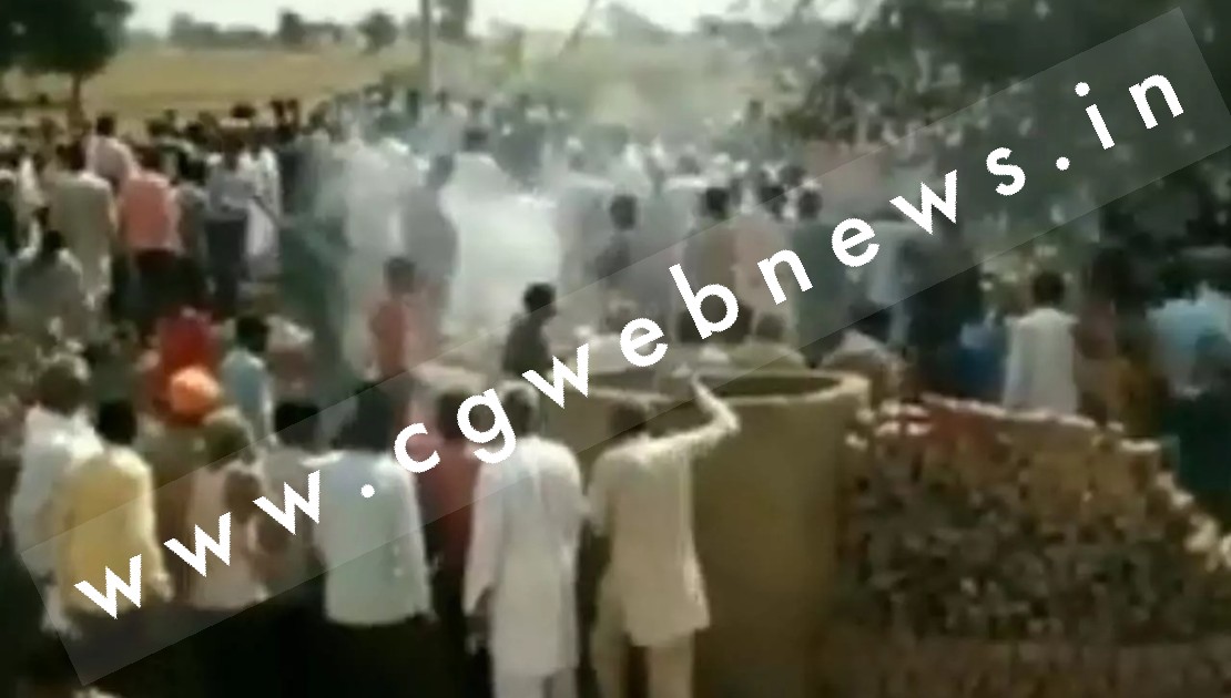 घर पर गिरा एयरफोर्स का फाइटर जेट , हादसे में 4 लोगों की मौत