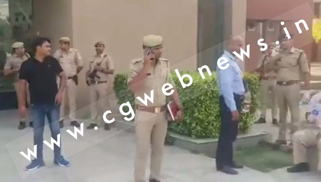 छात्रा को गोली मारने के बाद छात्र ने खुद को गोली से उड़ाया , दोनो की मौत