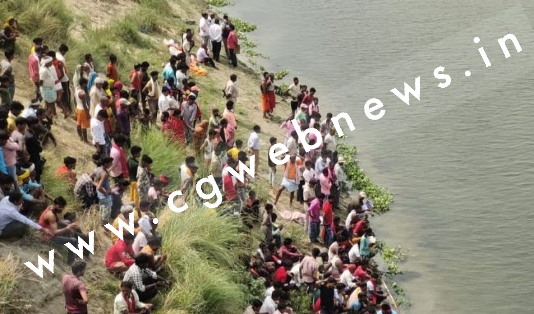 7 दिन के दुधमुंहे को पुल पर अकेला छोड़ कर दंपति ने लगाई नदी में छलांग , दोनो के शव बरामद