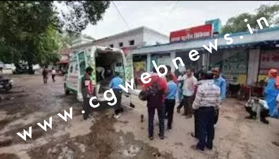 छत्तीसगढ़ में बड़ा सड़क हादसा , ऑटोरिक्शा खाई में गिरी , हादसे में तीन महिलाओं सहित 04 की मौत