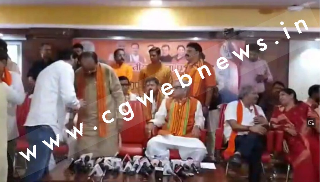 छालीवुड एक्टर अनुज शर्मा , पूर्व  IAS आर पी एस त्यागी सहित इन दिग्गजों ने थामा बीजेपी का दामन