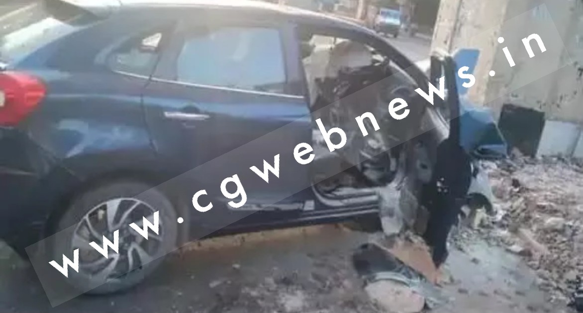 दो कार में जबरजस्त टक्कर , हादसे में कांग्रेस के पूर्व विधायक की पत्नी की मौत