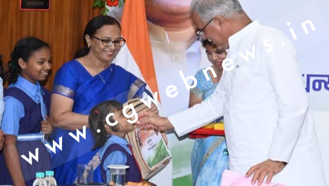 जांजगीर चाम्पा - तेज गर्मी की वजह से शाला प्रवेशोत्सव का समय परिवर्तित , स्कूलों का नया टाईमटेबल जारी
