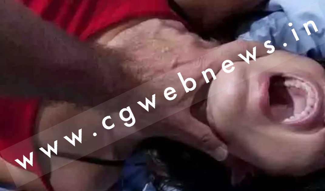 महिला का अपहरण कर किया रेप , रेप के बाद महिला को खिलाया गौमांस