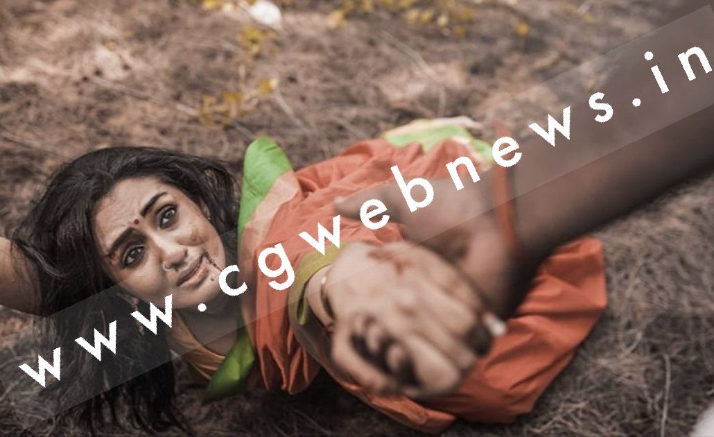 पहले काट दी पूरे गाँव की बिजली फिर विवाहिता के घर मे घुस कर किया रेप