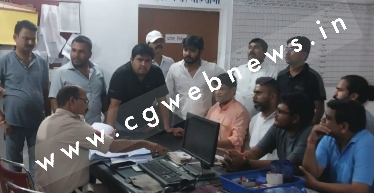 सक्ती से बड़ी खबर - असम के भाजपा विधायक का सामान रेस्टहाउस से चोरी , देर रात शिकायत करने पँहुचे थाने