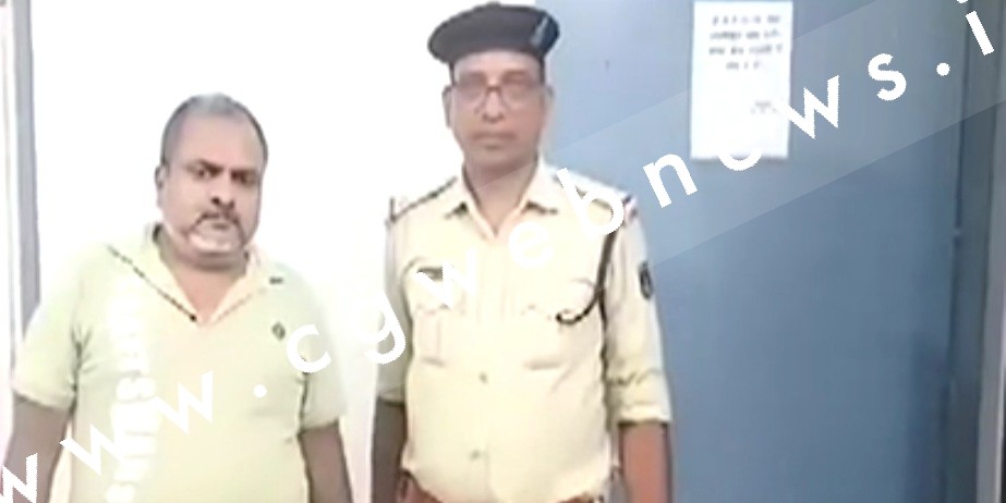 सक्ती - थाने का चार्ज संभालते ही दहाड़ा शेर , कट्टर महंत समर्थक के भाई को सट्टा खिलाते किया गिरफ्तार