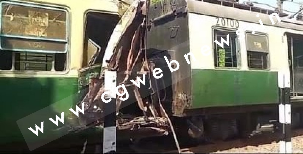 मेमू लोकल पटरी से उतरी , यात्रियों में मची भगदड़ , रेल प्रसासन ने कही यह बात