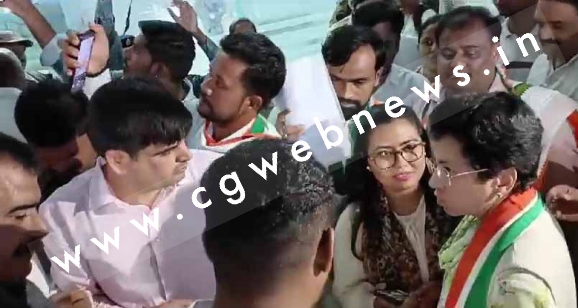 छत्तीसगढ़ - कांग्रेस के नए फार्मूले से दावेदारों में बेचैनी , पूर्व  प्रत्यासियो ने प्रदेश प्रभारी से लगाई यह गुहार