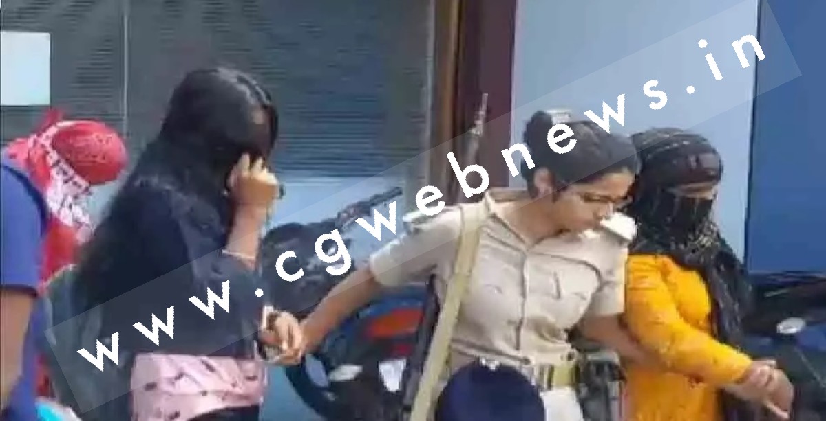 नामी हॉटल में चल रहे सेक्स रैकेट का पर्दाफाश , दो दर्जन युवक-युवतियां आपत्तिजनक हालत में गिरफ्तार