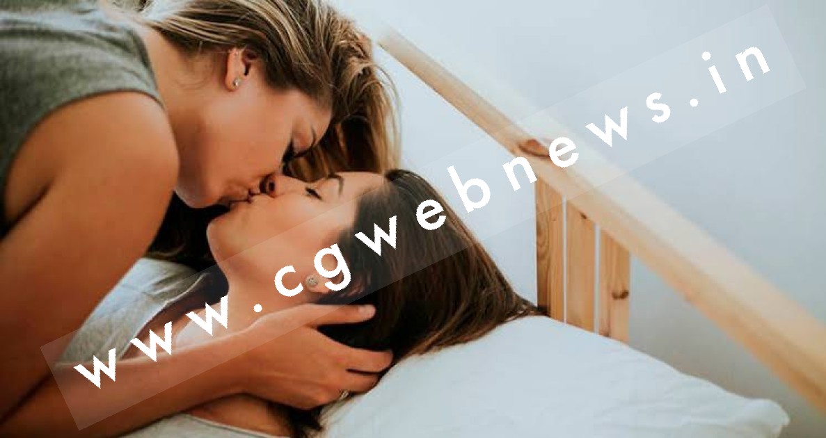 विवाहिता ने पति को छोड़ कर नाबालिग सहेली से रचाई शादी , सदमे में परिजन