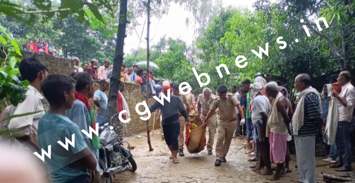 पूर्व जिला पंचायत सदस्य सहित 06 लोगों की हत्या , मृतकों में दो बच्चे और महिला भी शामिल