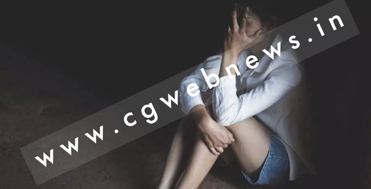 गरबा देखने जा रही नाबालिग के साथ गैंगरेप , गॉंव के ही तीन आरोपियों ने दिया वारदात को अंजाम