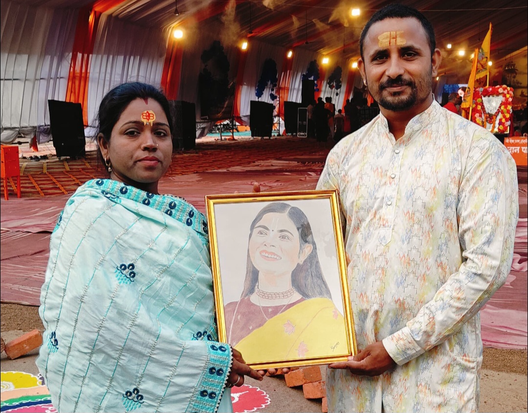 सक्ती - संजय और सीता ने दिया देवी चित्रलेखा को कभी ना भूल पाने वाला उपहार , अनमोल उपहार पा कर गदगद हुई देवी